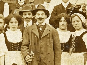 100809 Marija gledališče rakek 1912-1