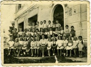 1951-52, 1. in x raz..jpg